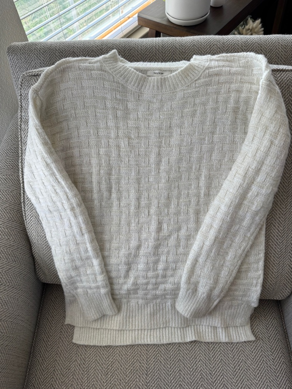 Maurices Lattice Soft Cozy Cream Sweater with Gold Sparkle High Low XS